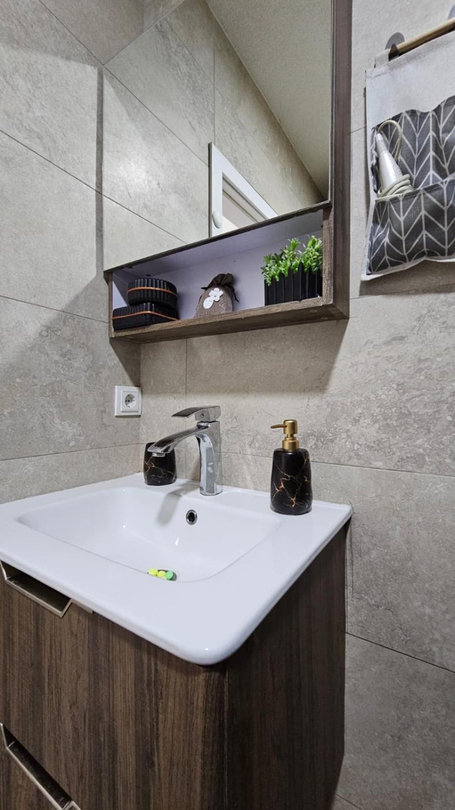 Superb 1 Bedroom In The Best Zone Of The City. Ferizaj Exterior photo